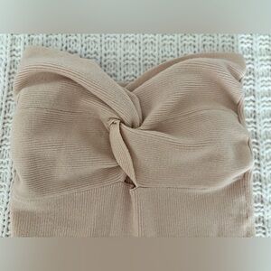 SHEIN ribbed tube top • Small • GUC • cream • Keyhole front ❣️